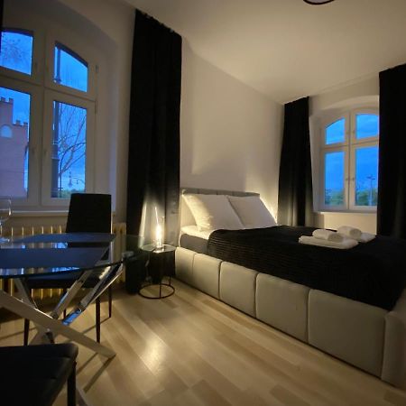 Vip Rooms Apartment Torun Luaran gambar