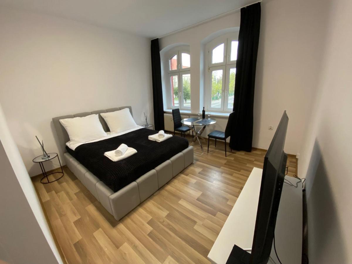Vip Rooms Apartment Torun Luaran gambar